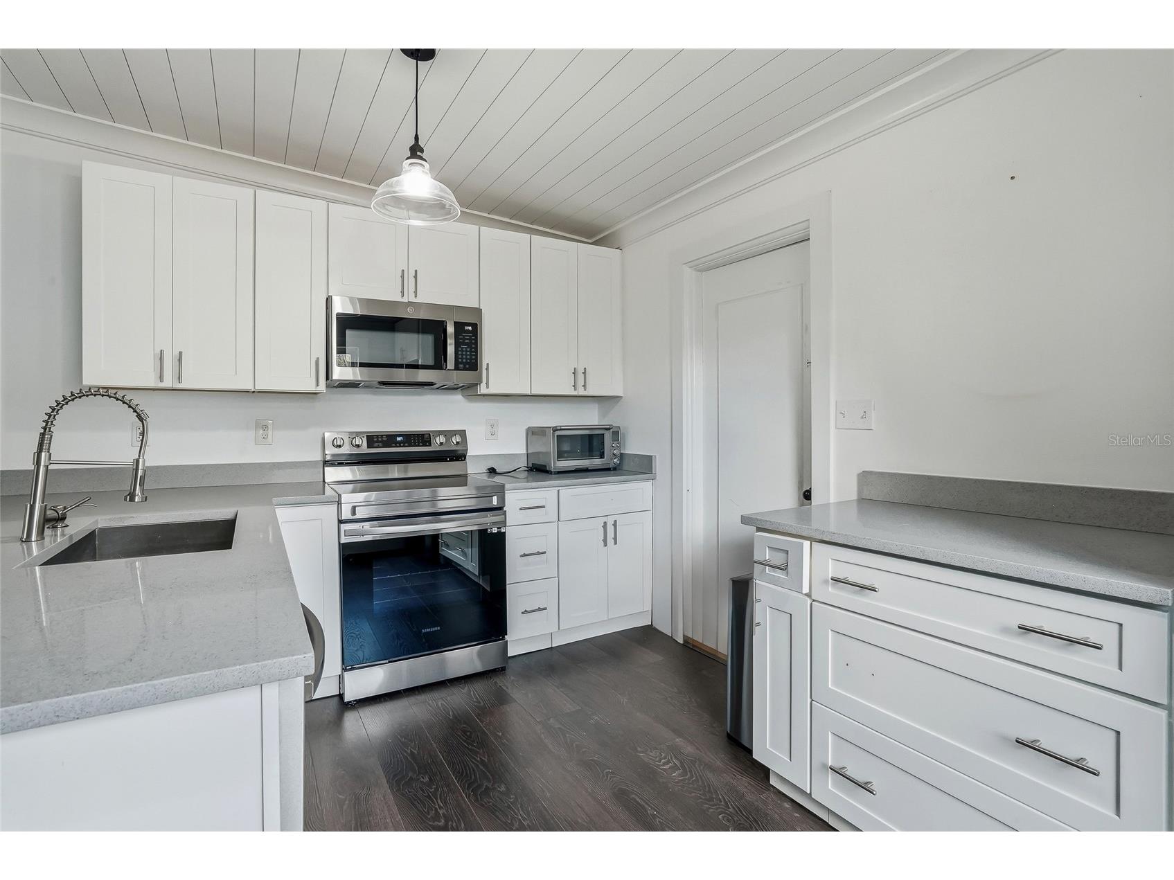 1137 40th Street Sarasota FL 34234 TB8476870 image11