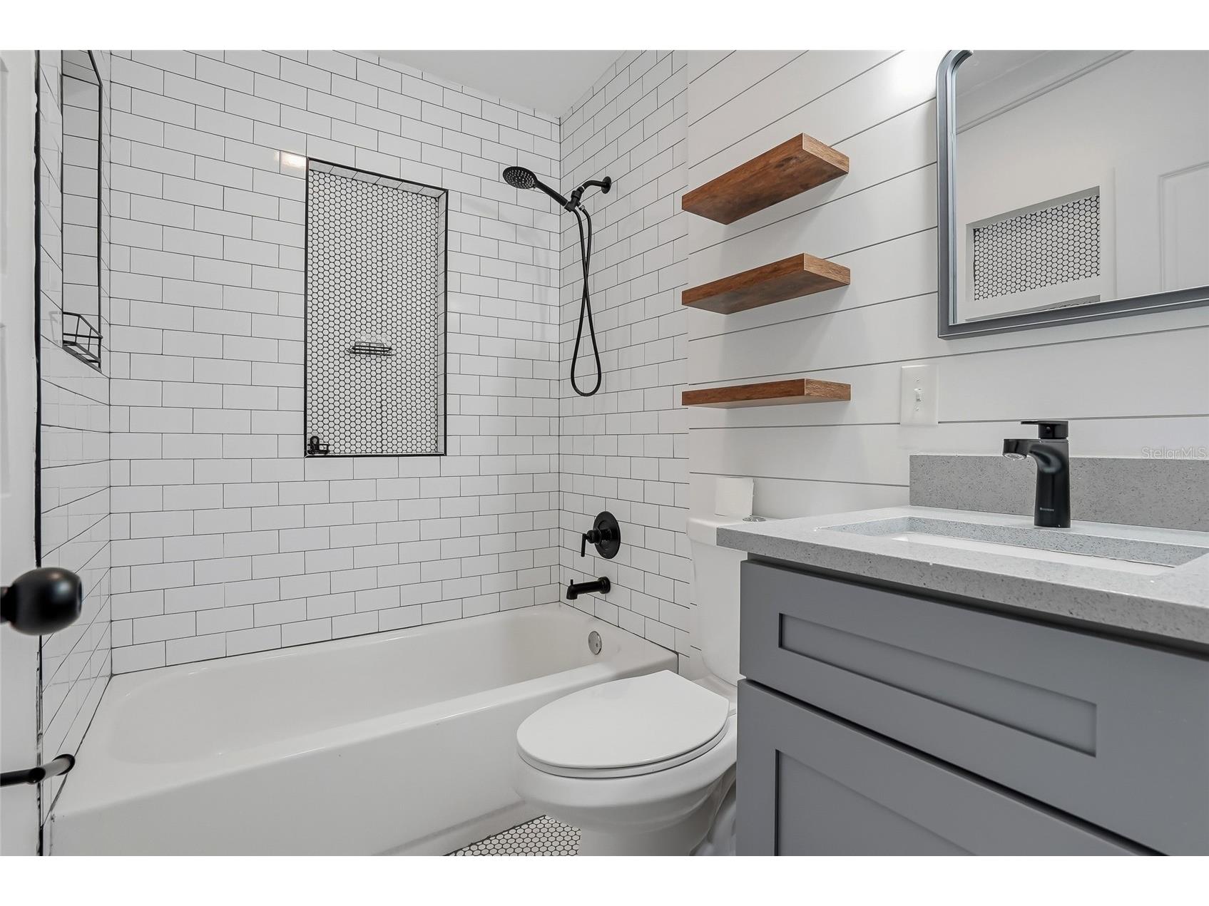 1137 40th Street Sarasota FL 34234 TB8476870 image19