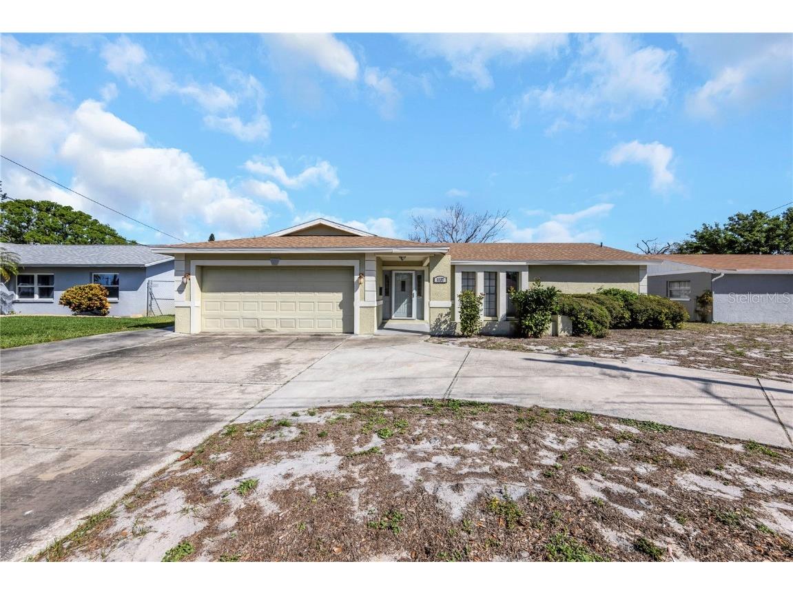 1137 54th Avenue S Saint Petersburg FL 33705 TB8357569 image1