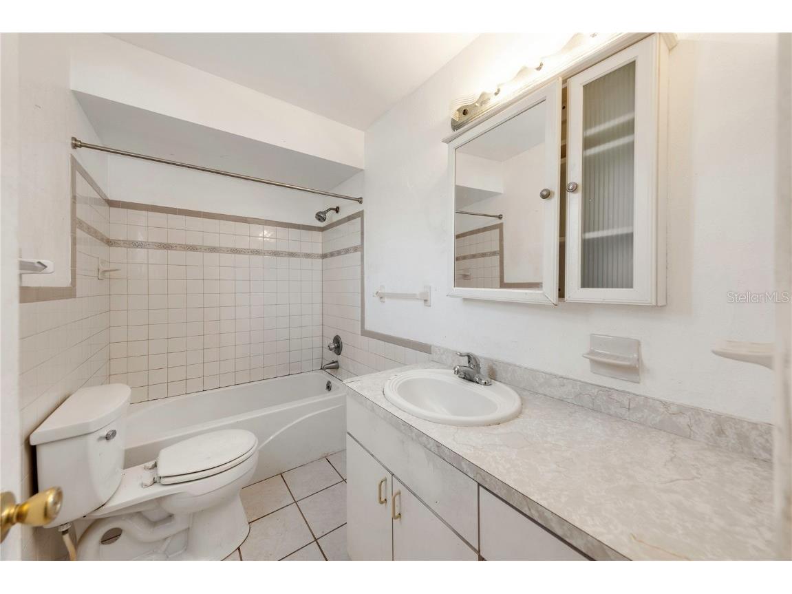 1137 54th Avenue S Saint Petersburg FL 33705 TB8357569 image21