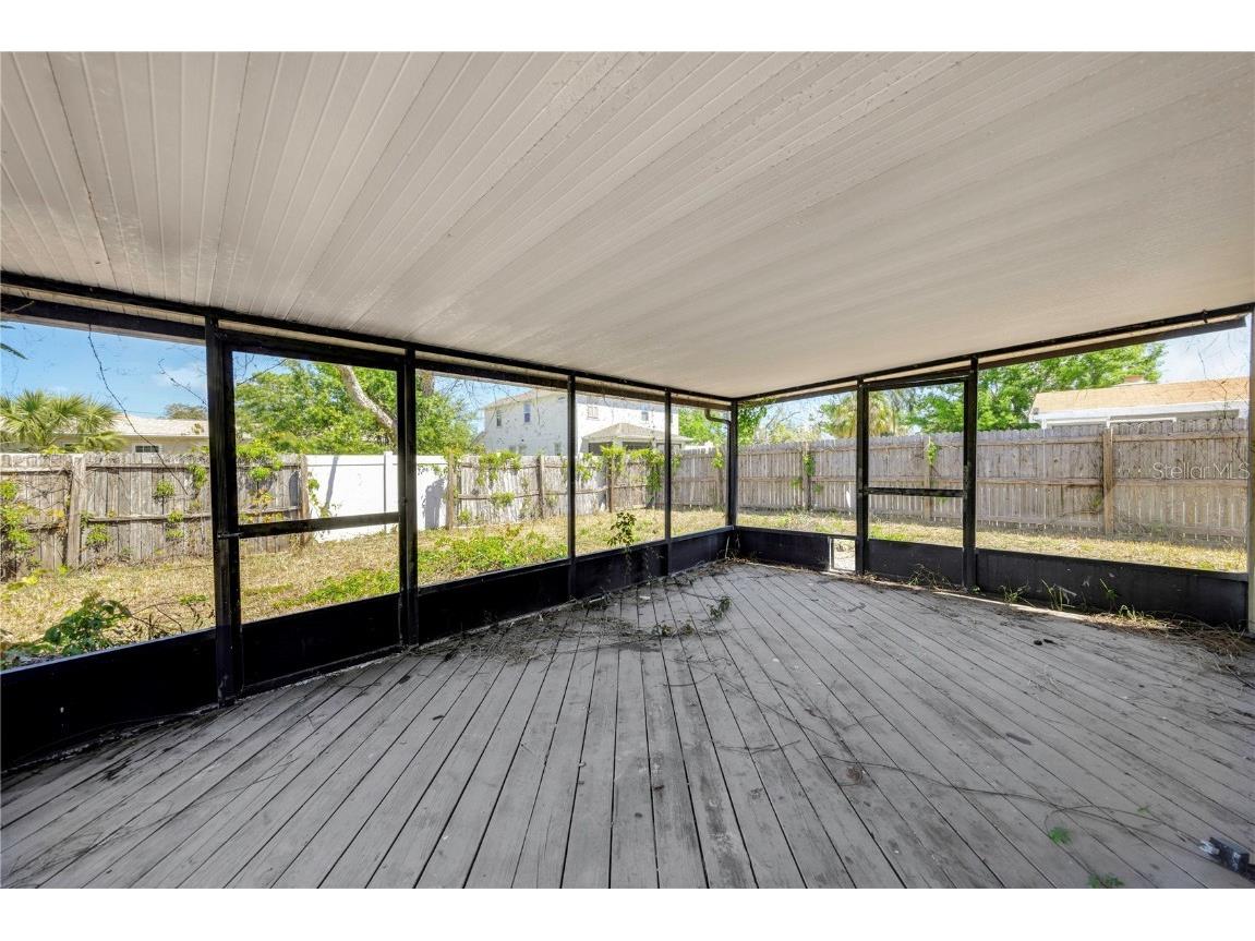 1137 54th Avenue S Saint Petersburg FL 33705 TB8357569 image25