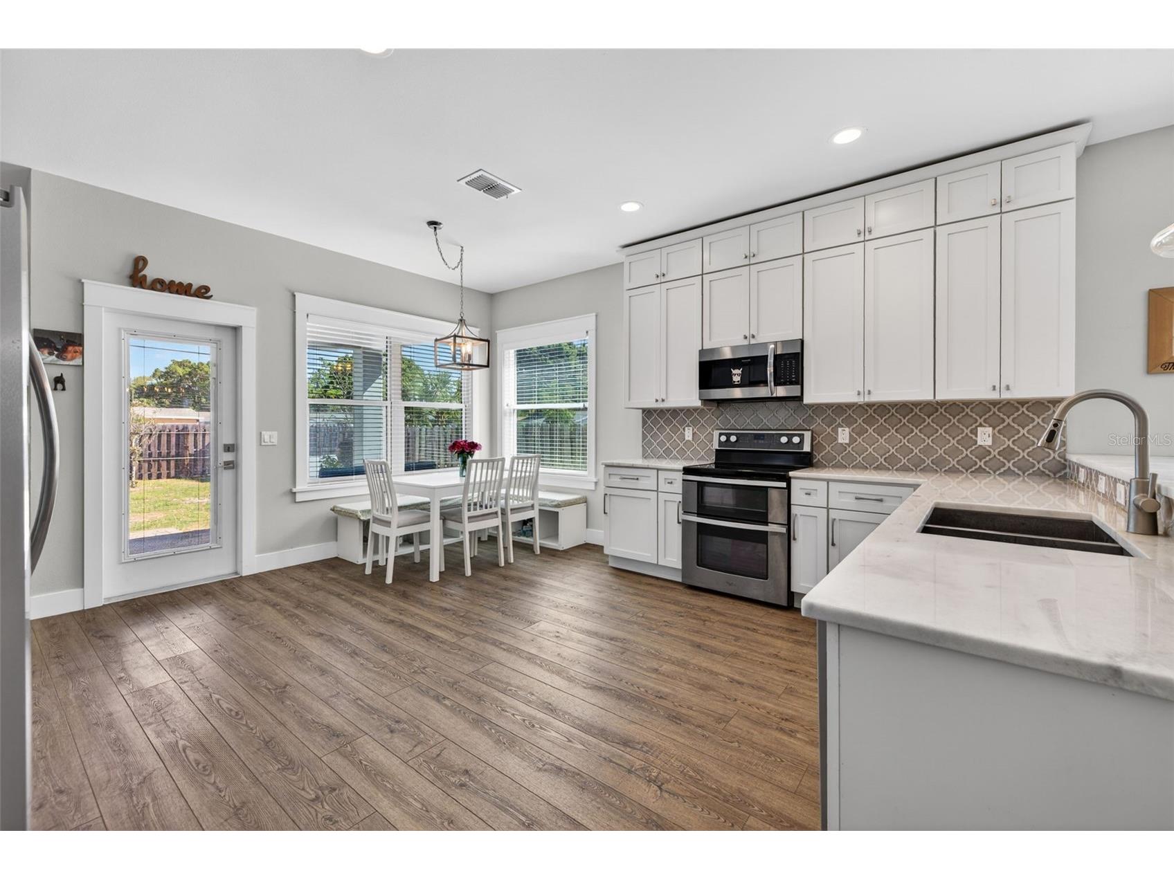 1137 55th Avenue N Saint Petersburg FL 33703 TB8499069 image12