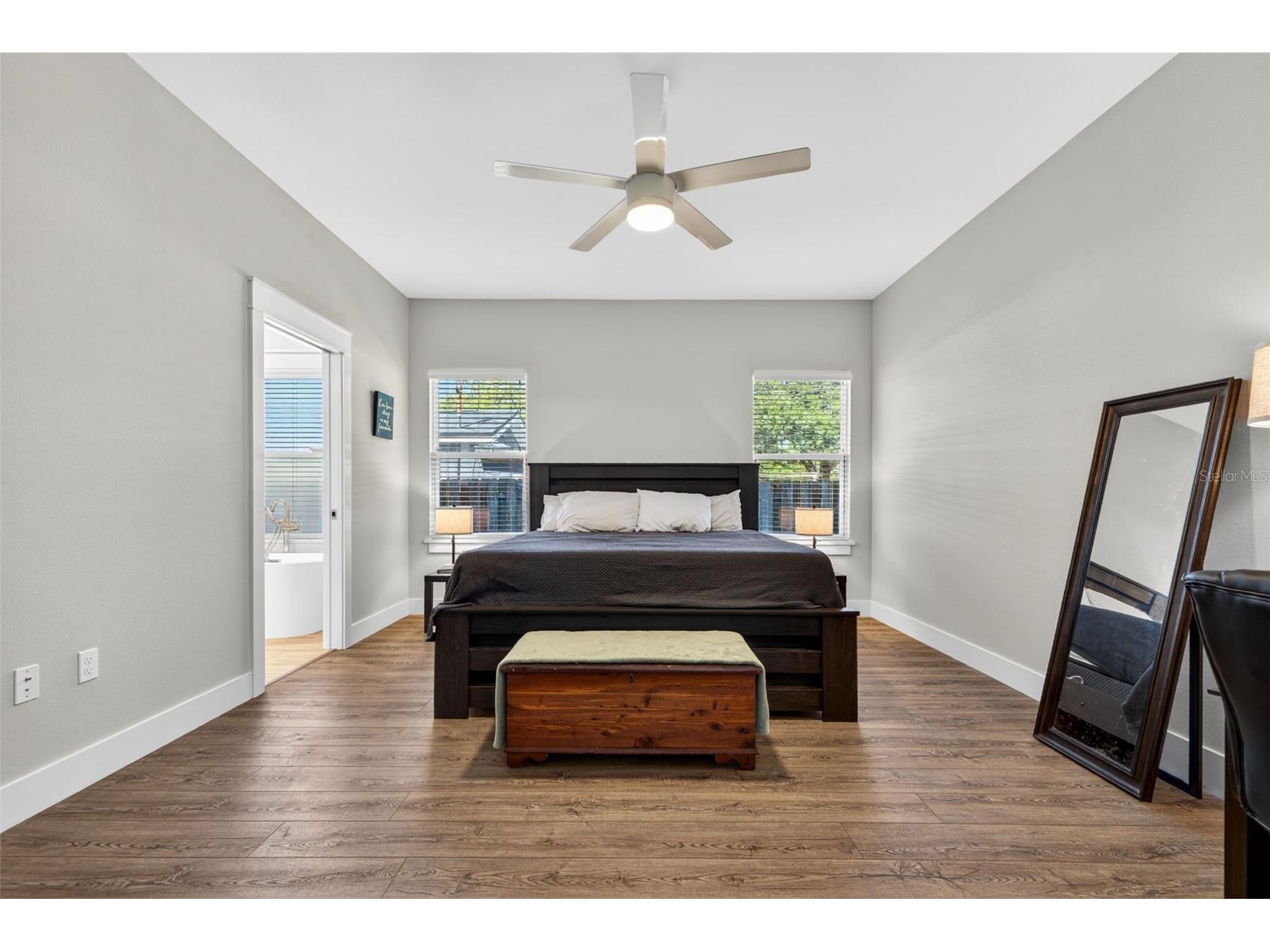 1137 55th Avenue N Saint Petersburg FL 33703 TB8499069 image18