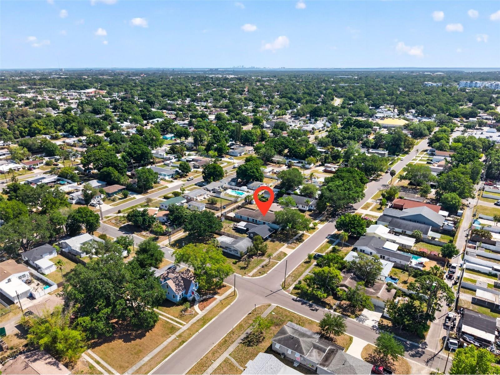 1137 55th Avenue N Saint Petersburg FL 33703 TB8499069 image31