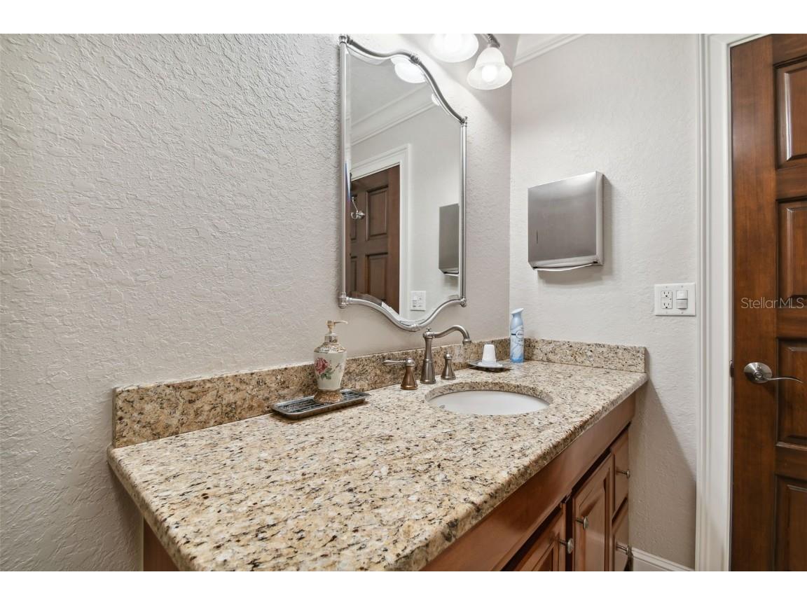 1137 Bartow Road #205 Lakeland FL 33801 TB8458159 image28