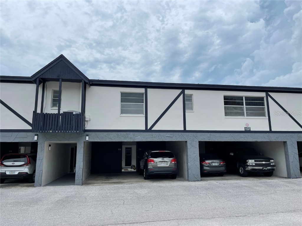 1137 King Arthur Court #511 Dunedin FL 34698 U8214584 image1