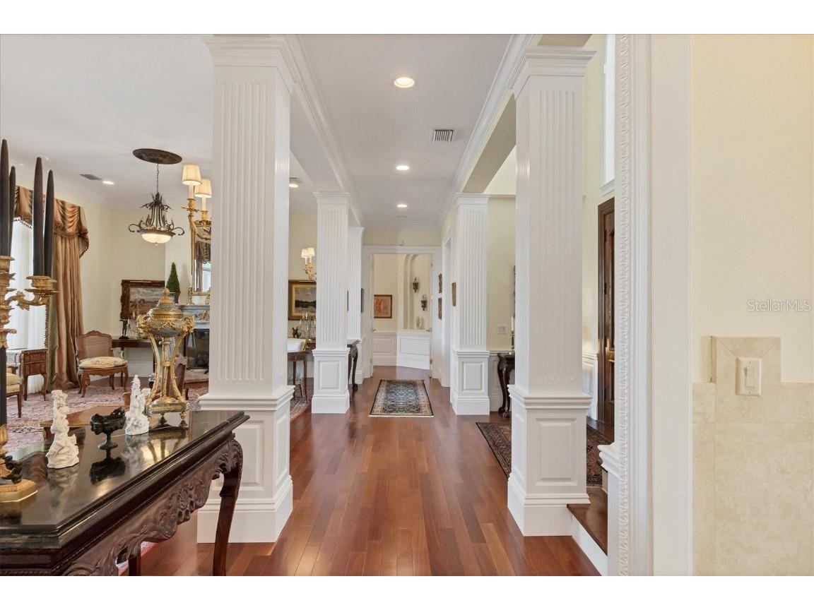 1137 N Lake Shore Drive Sarasota FL 34231 - SARASOTA BAY A4641614 image17