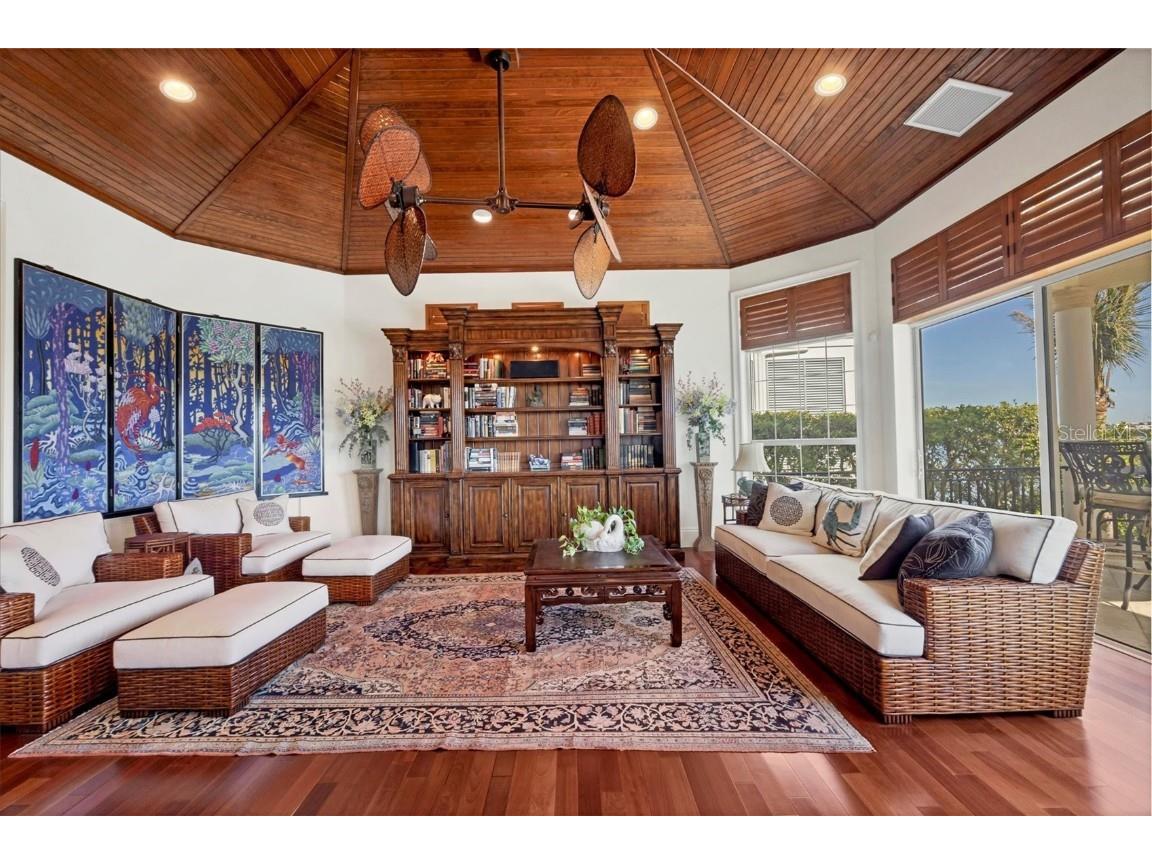 1137 N Lake Shore Drive Sarasota FL 34231 - SARASOTA BAY A4641614 image22