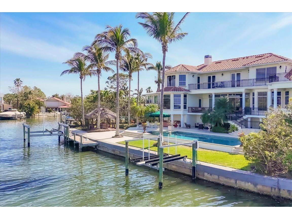 1137 N Lake Shore Drive Sarasota FL 34231 - SARASOTA BAY A4641614 image3