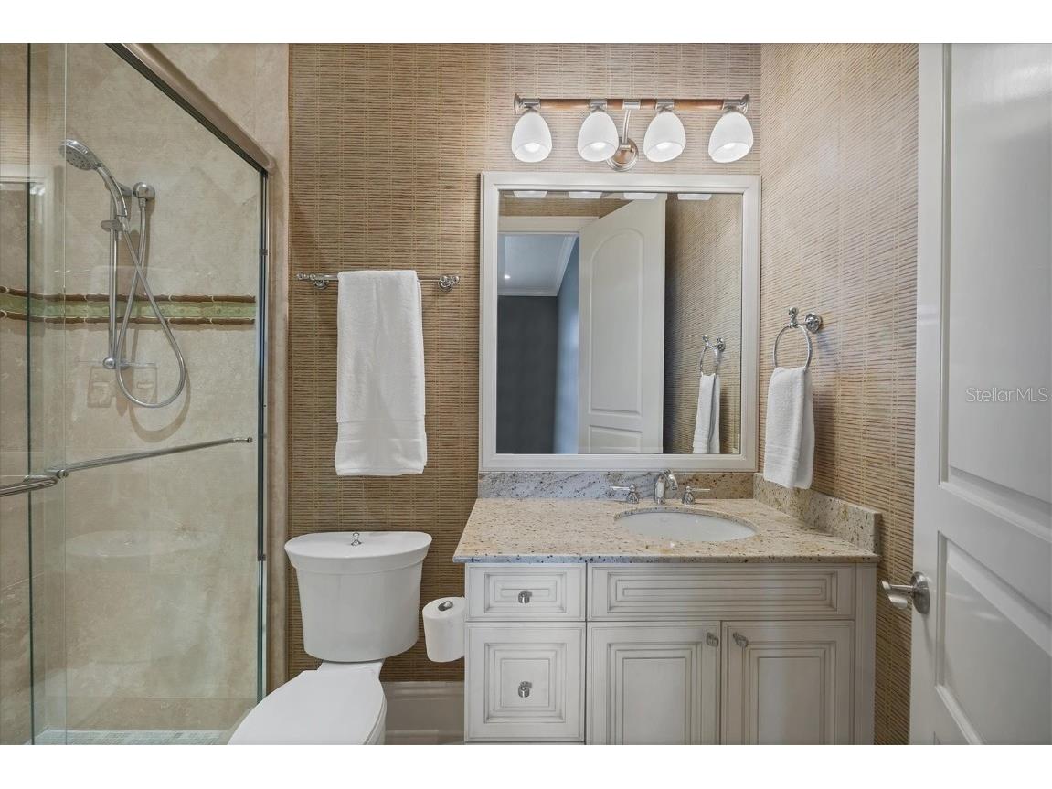 1137 N Lake Shore Drive Sarasota FL 34231 - SARASOTA BAY A4641614 image41