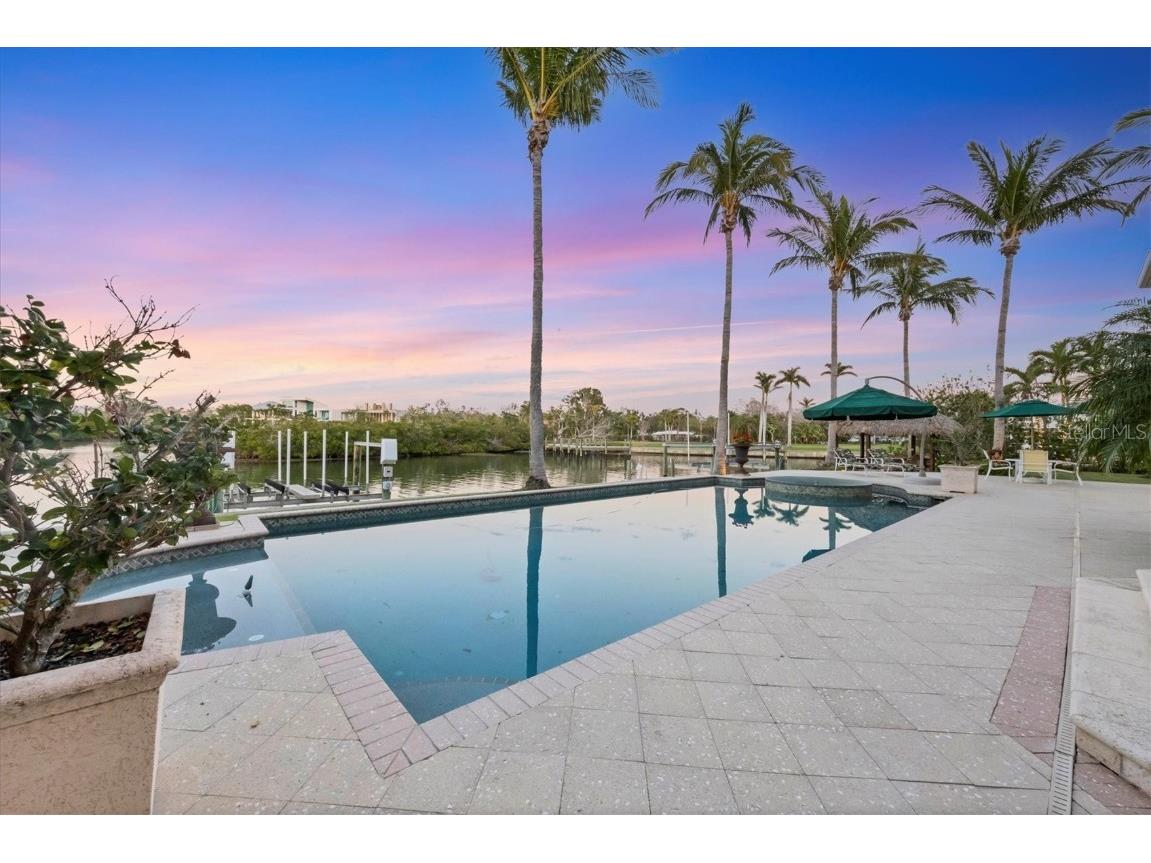 1137 N Lake Shore Drive Sarasota FL 34231 - SARASOTA BAY A4641614 image64