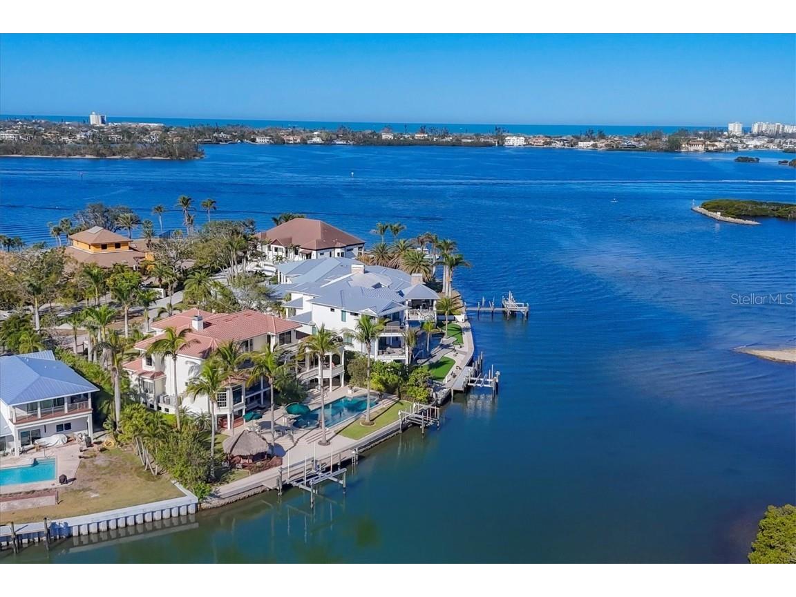 1137 N Lake Shore Drive Sarasota FL 34231 - SARASOTA BAY A4641614 image72