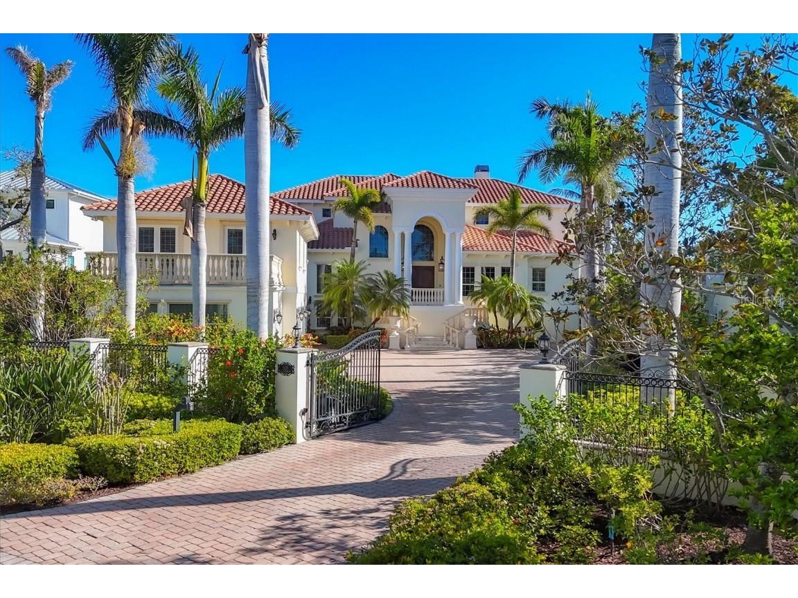 1137 N Lake Shore Drive Sarasota FL 34231 - SARASOTA BAY A4641614 image9