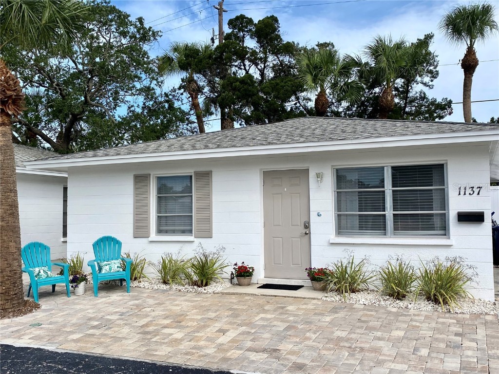 1137 N Moonmist Court #L-7 Sarasota FL 34242 A4567923 image1