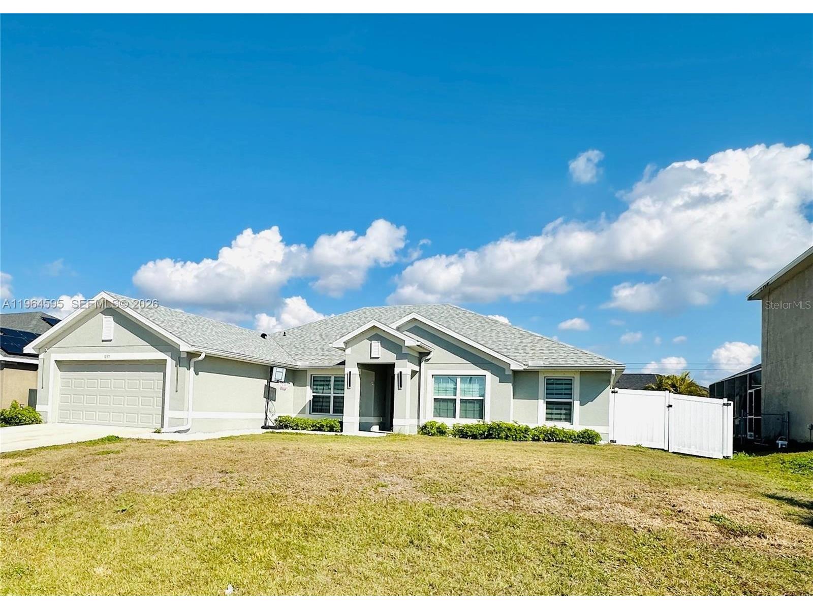 1137 NE 4th Place Cape Coral FL 33909 O6384088 image1