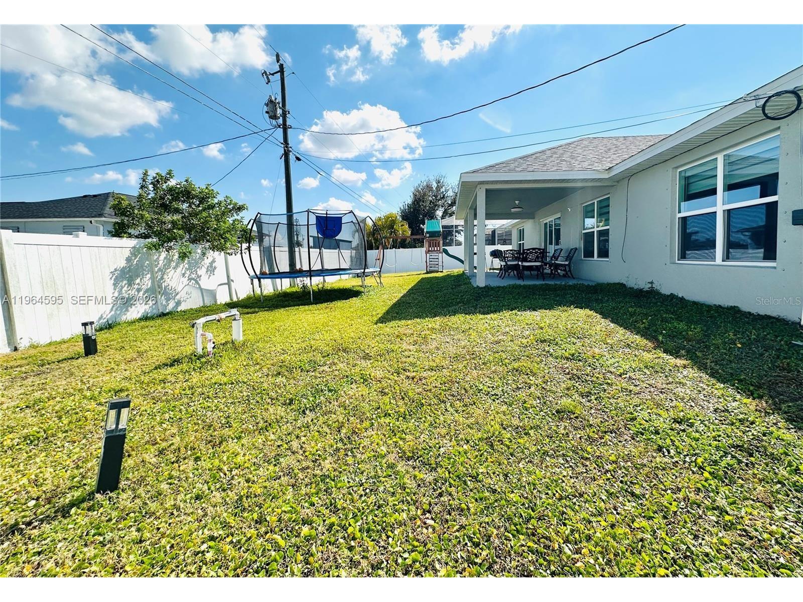 1137 NE 4th Place Cape Coral FL 33909 O6384088 image15