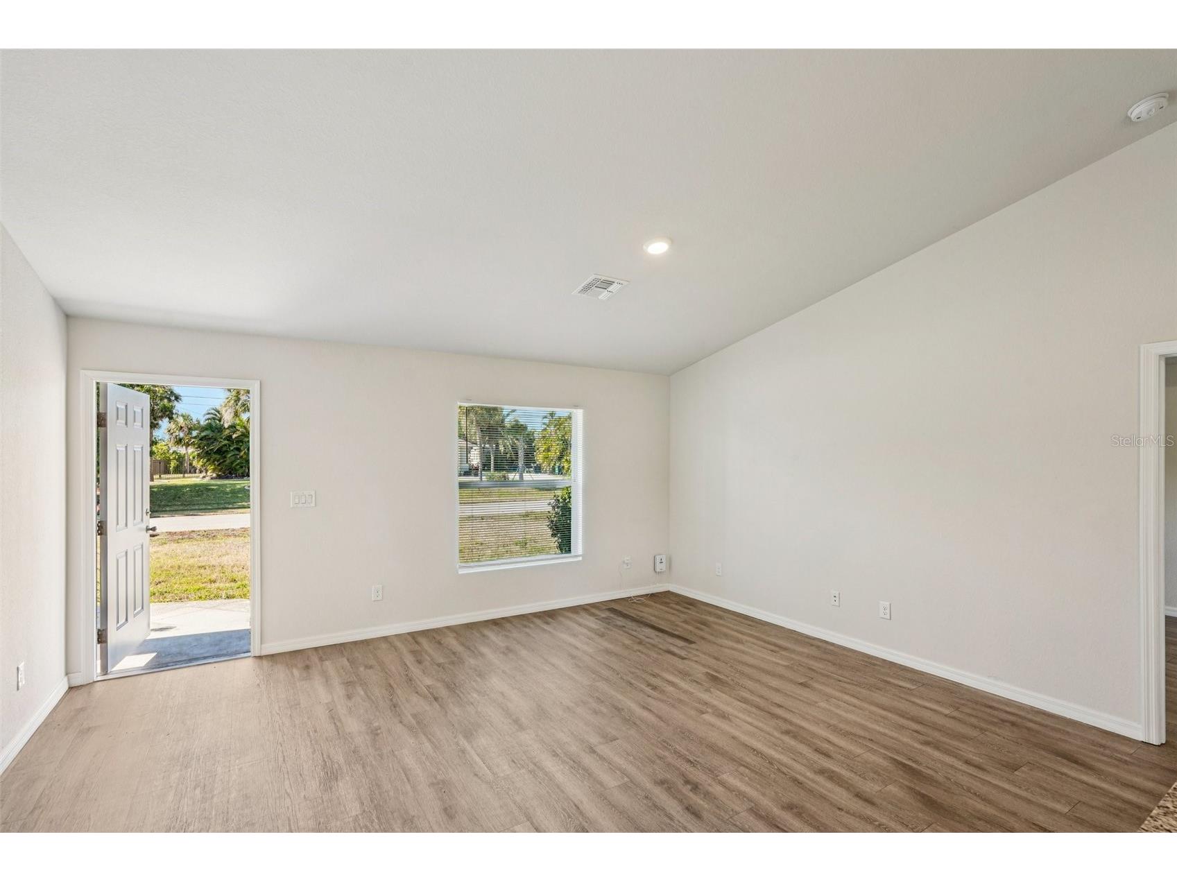 1137 NW 20th Avenue Cape Coral FL 33993 OM717341 image3
