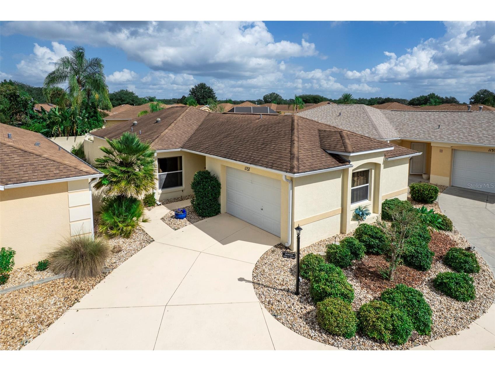 1137 Santa Cruz Drive The Villages FL 32162 OM719628 image1