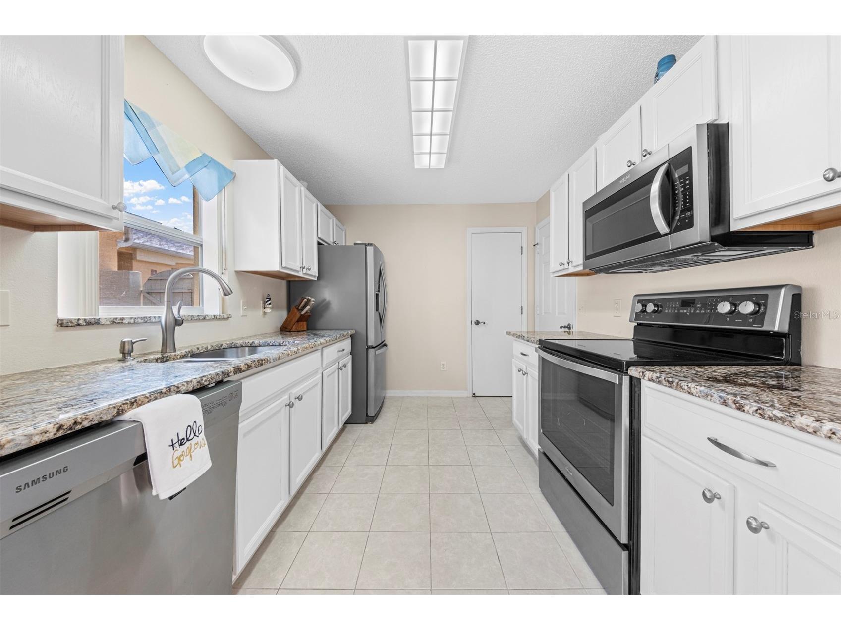 1137 Santa Cruz Drive The Villages FL 32162 OM719628 image7