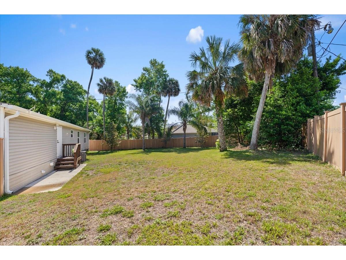 1137 Yaupon Street Daytona Beach FL 32117 FC318618 image36