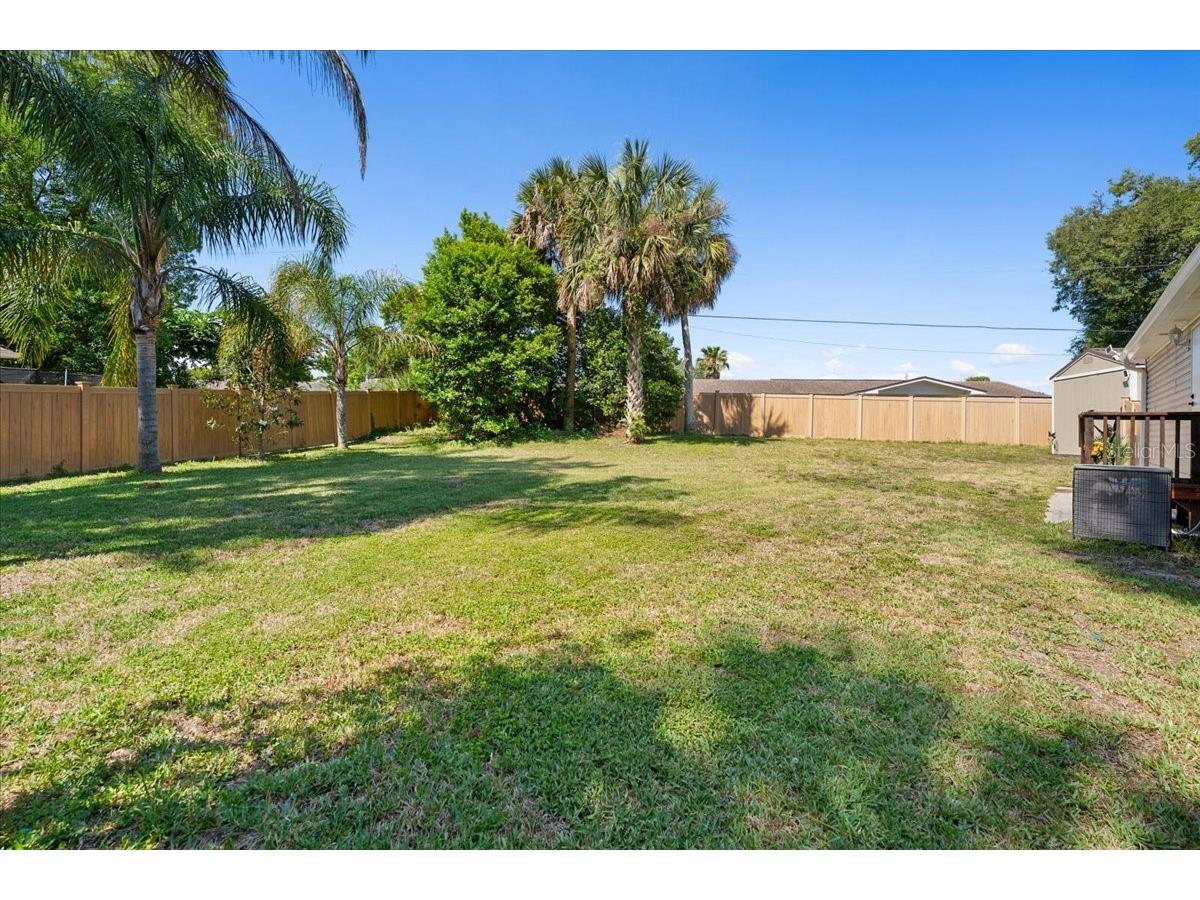 1137 Yaupon Street Daytona Beach FL 32117 FC318618 image37