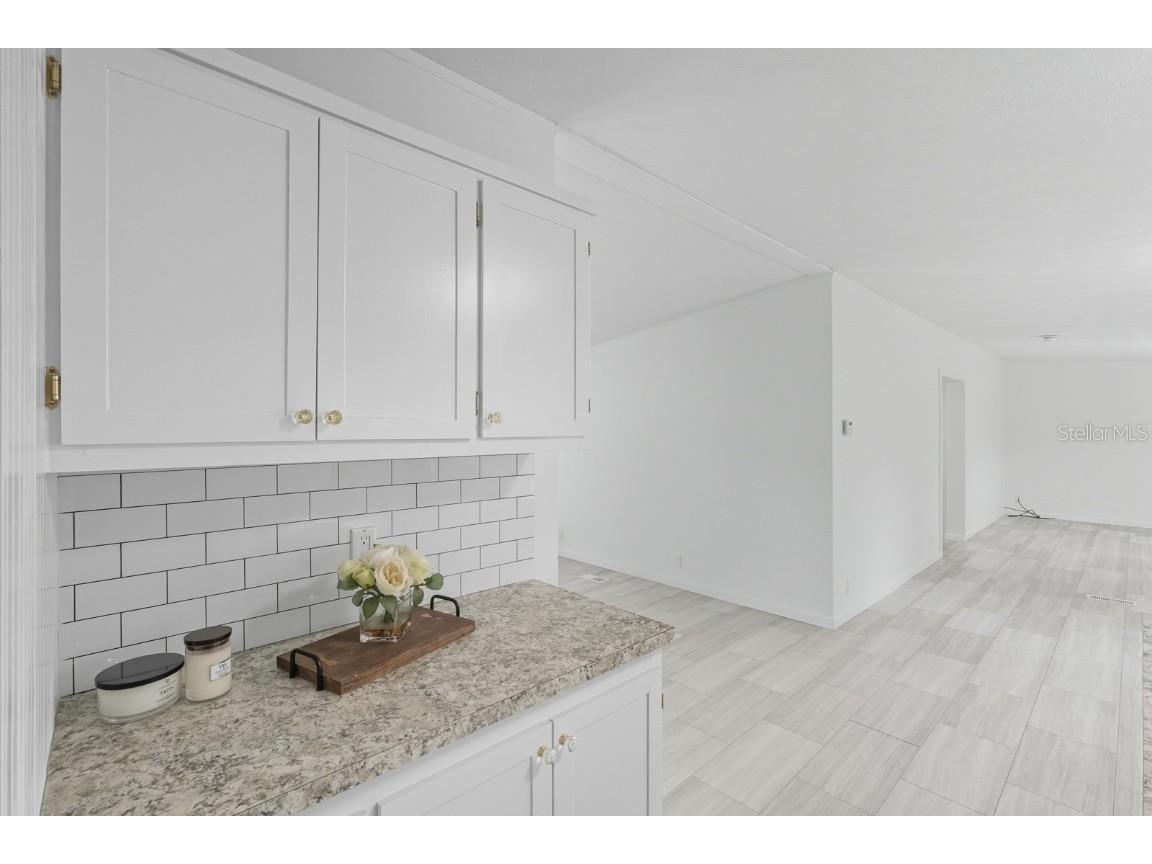 1137 Yaupon Street Daytona Beach FL 32117 V4945245 image17