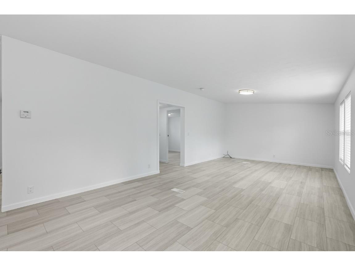 1137 Yaupon Street Daytona Beach FL 32117 V4945245 image27