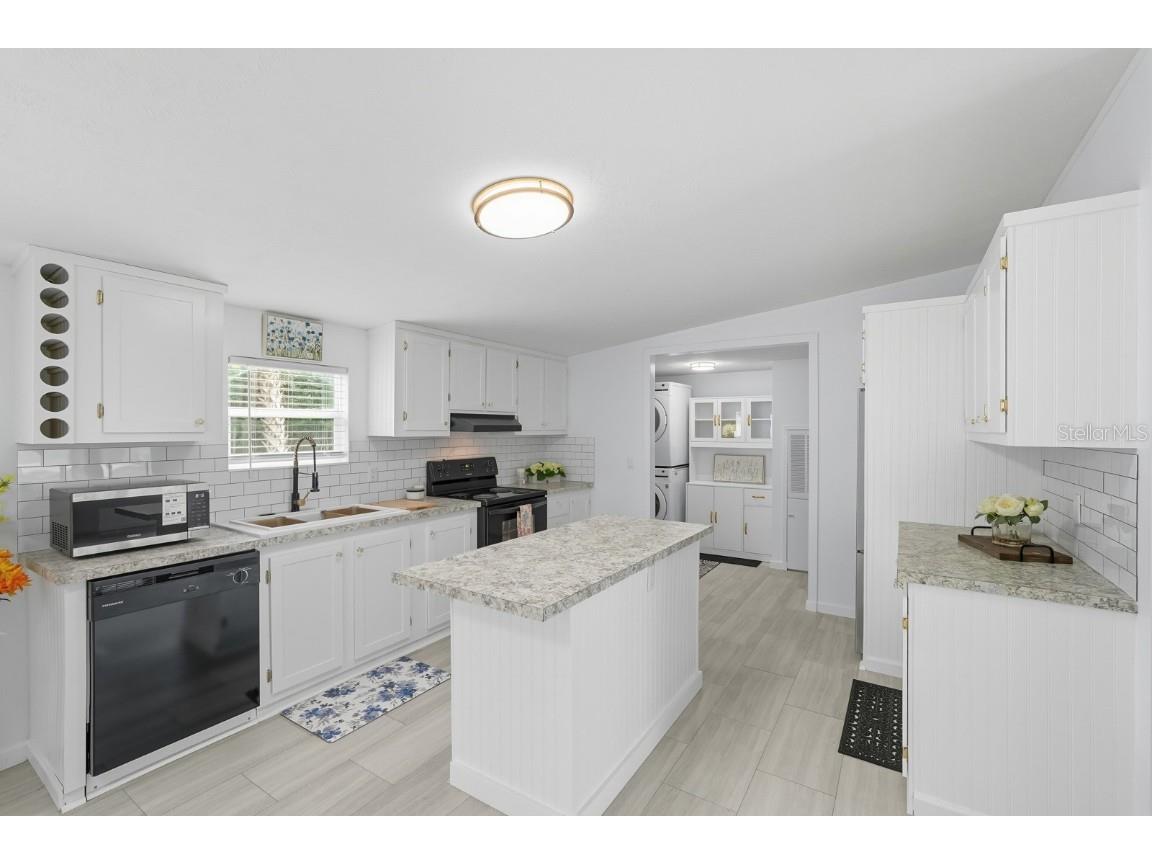 1137 Yaupon Street Daytona Beach FL 32117 V4945245 image3