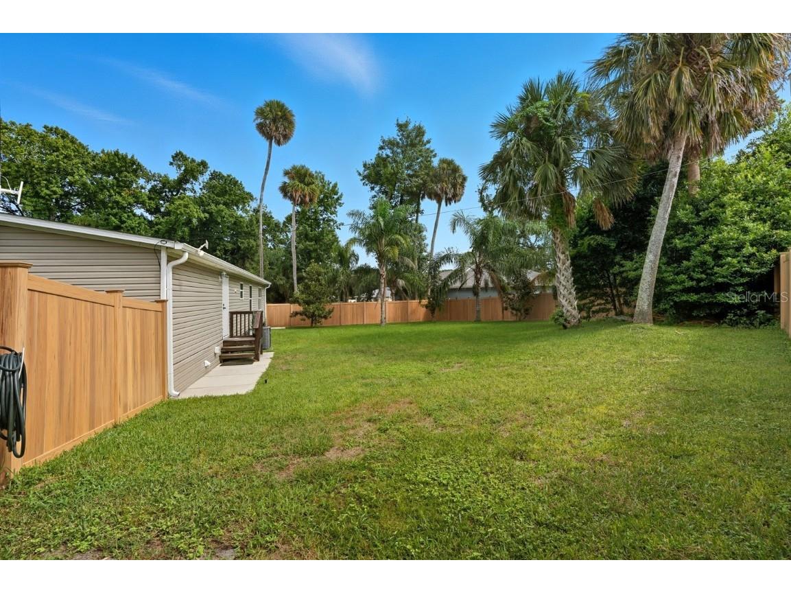 1137 Yaupon Street Daytona Beach FL 32117 V4945245 image32