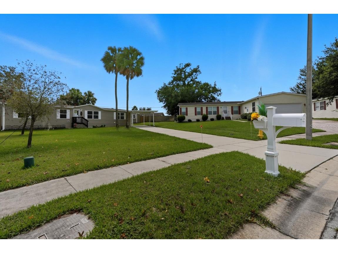 1137 Yaupon Street Daytona Beach FL 32117 V4945245 image40