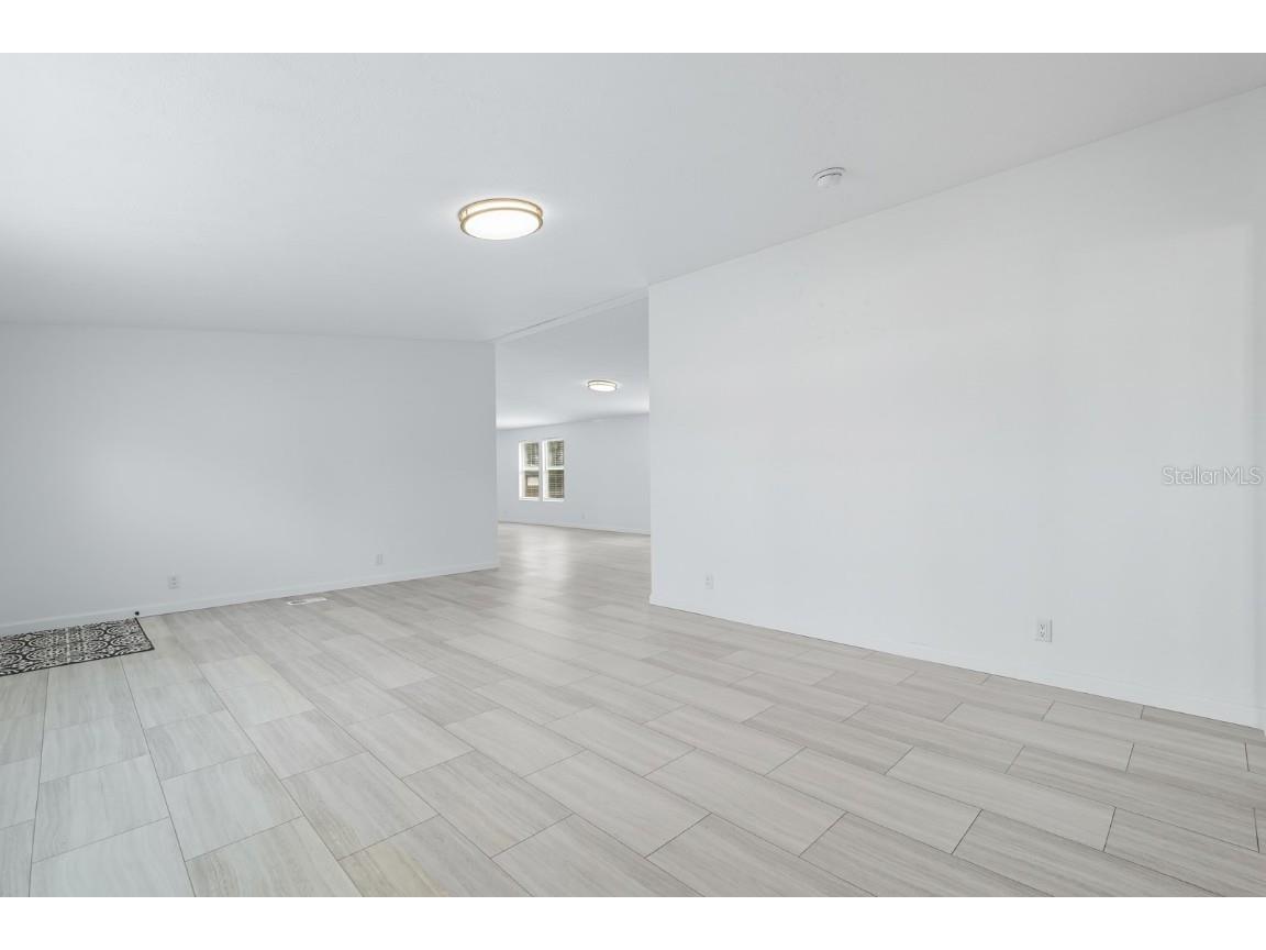 1137 Yaupon Street Daytona Beach FL 32117 V4945245 image8