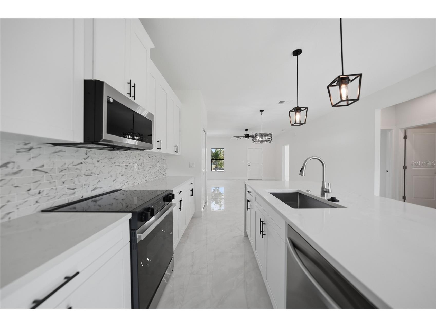 11370 Gulfstream Boulevard Port Charlotte FL 33981 C7524137 image13