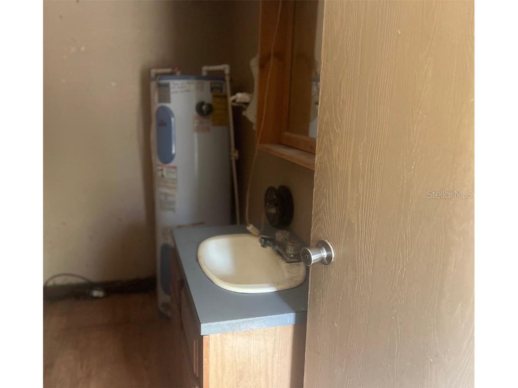 11372 E Highway 25 Ocklawaha FL 32179 OM697208 image6