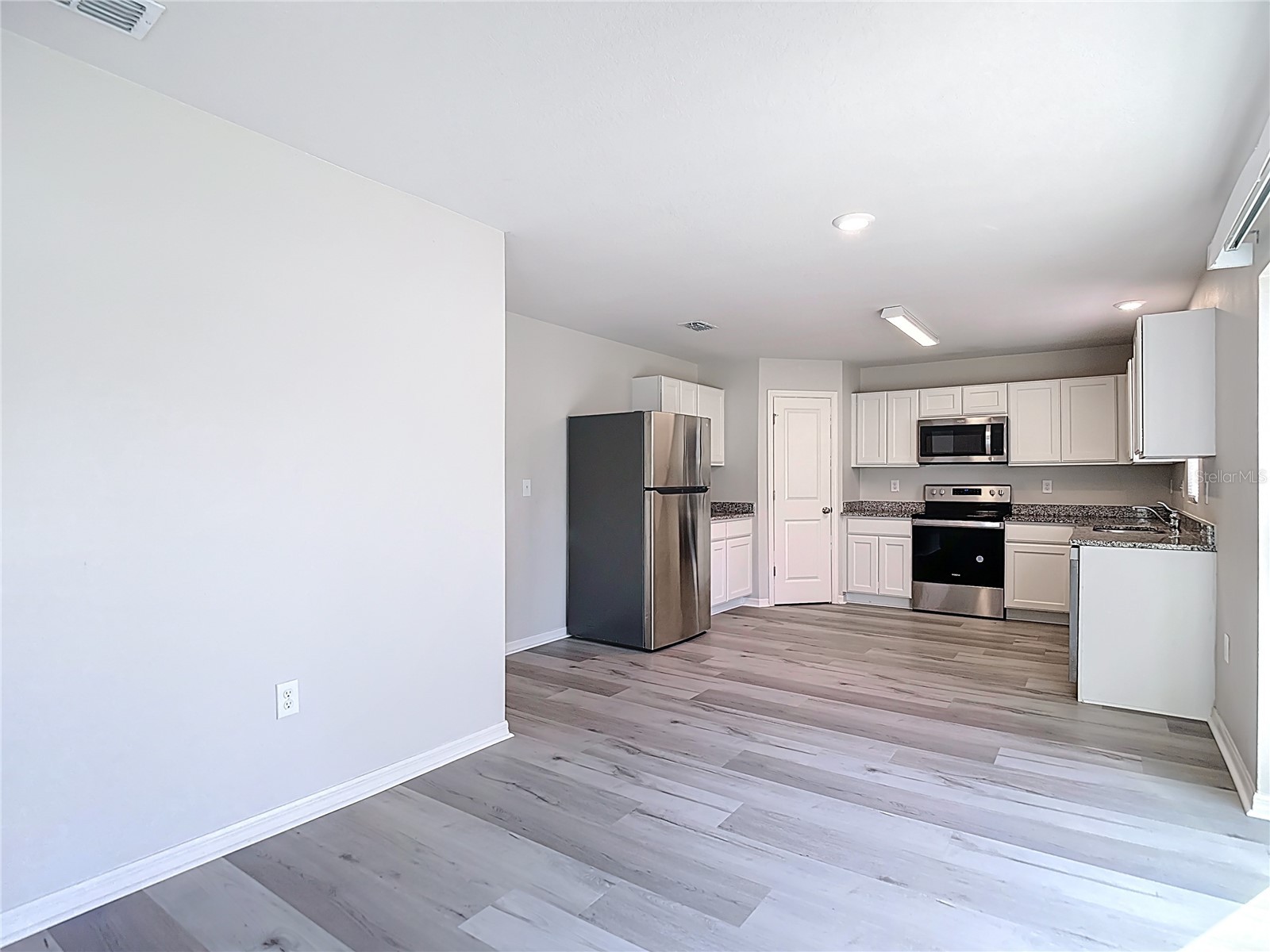 11374 Marcella Avenue Weeki Wachee FL 34614 W7884243 image21