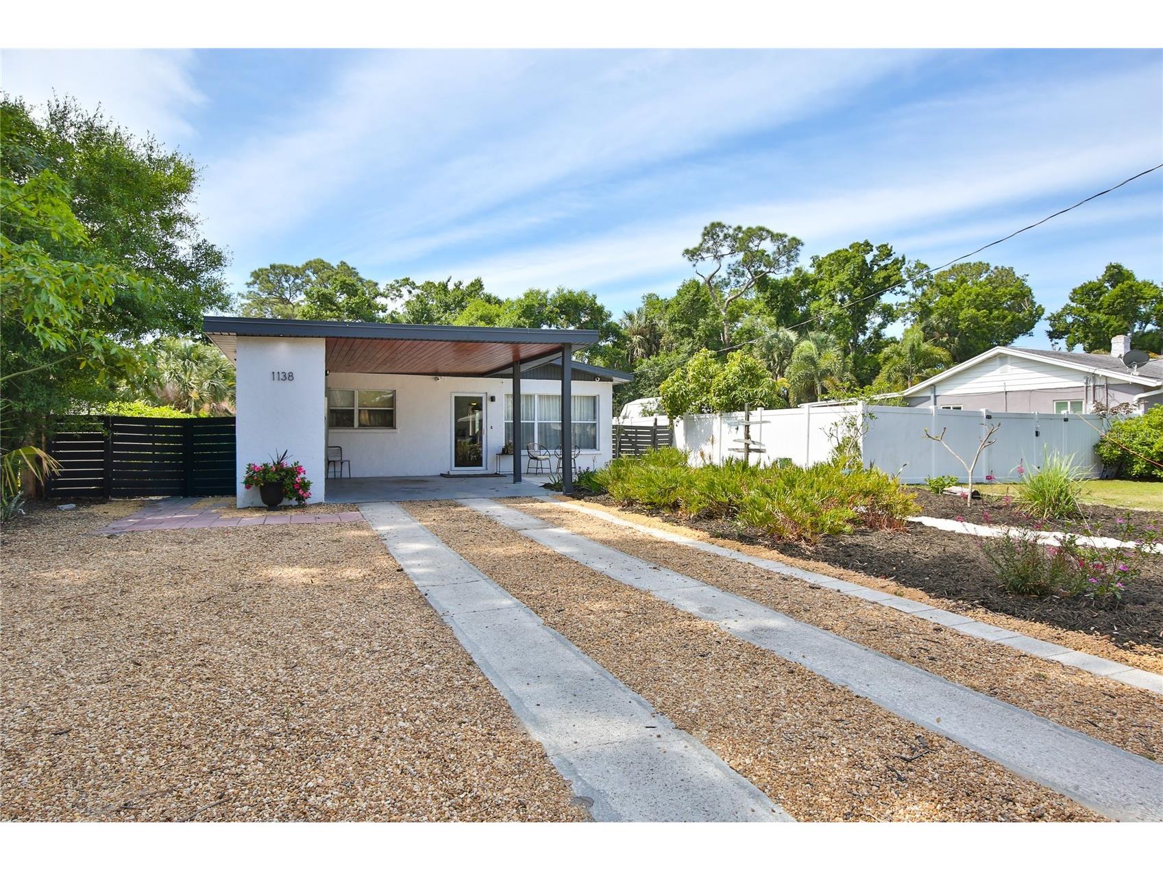 1138 47th Street Sarasota FL 34234 A4690636 image1