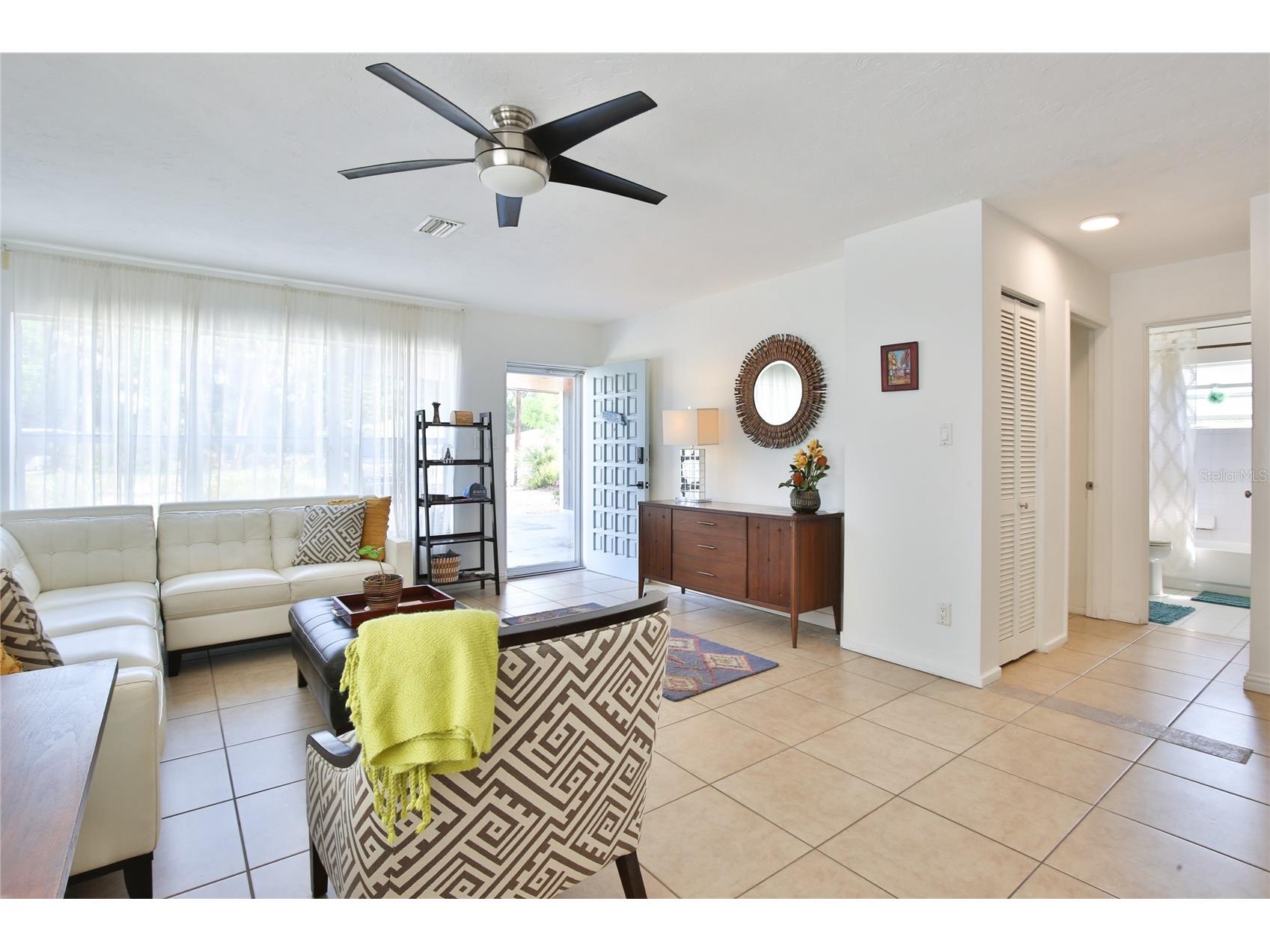 1138 47th Street Sarasota FL 34234 A4690636 image7