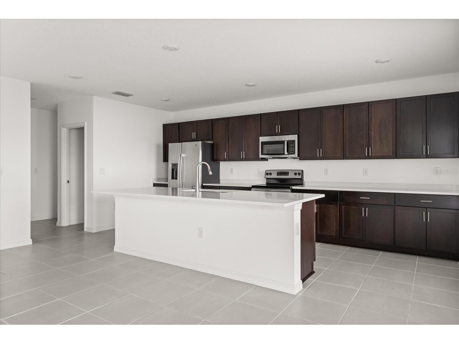 1138 Calico Pointe Circle Groveland FL 34736 G5102953 image10