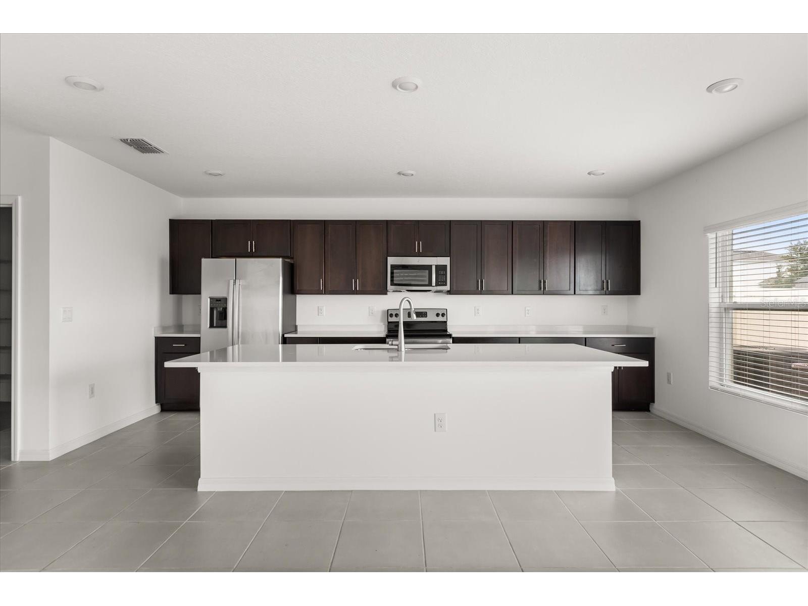 1138 Calico Pointe Circle Groveland FL 34736 G5102953 image12