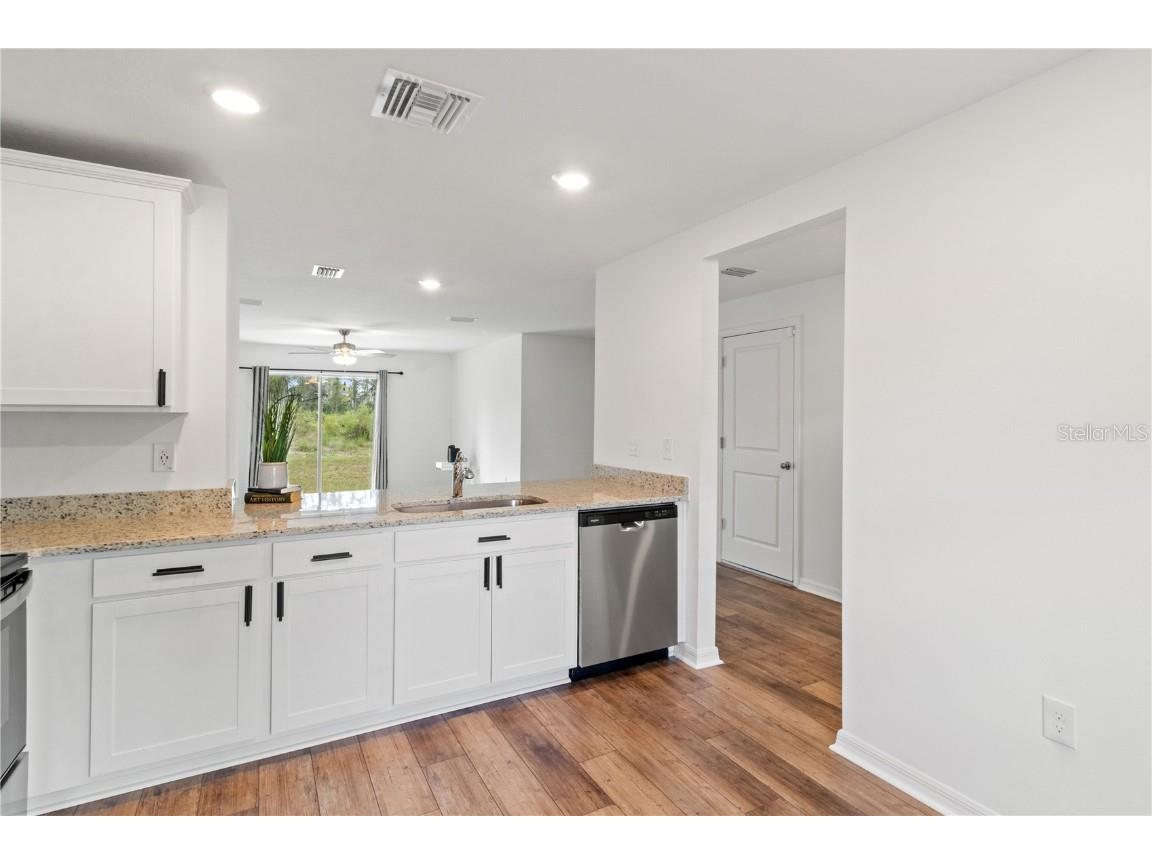 11380 Old Squaw Avenue Weeki Wachee FL 34614 TB8445801 image6