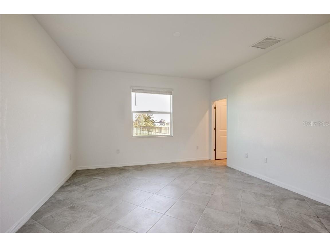 11387 Pinot Drive Venice FL 34293 A4674393 image10