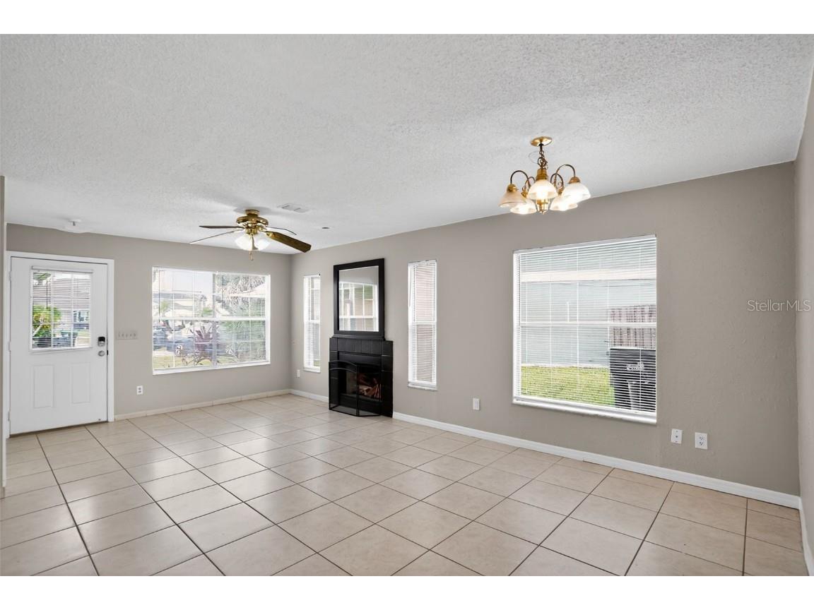 1139 Chambord Court Orlando FL 32825 O6351034 image2