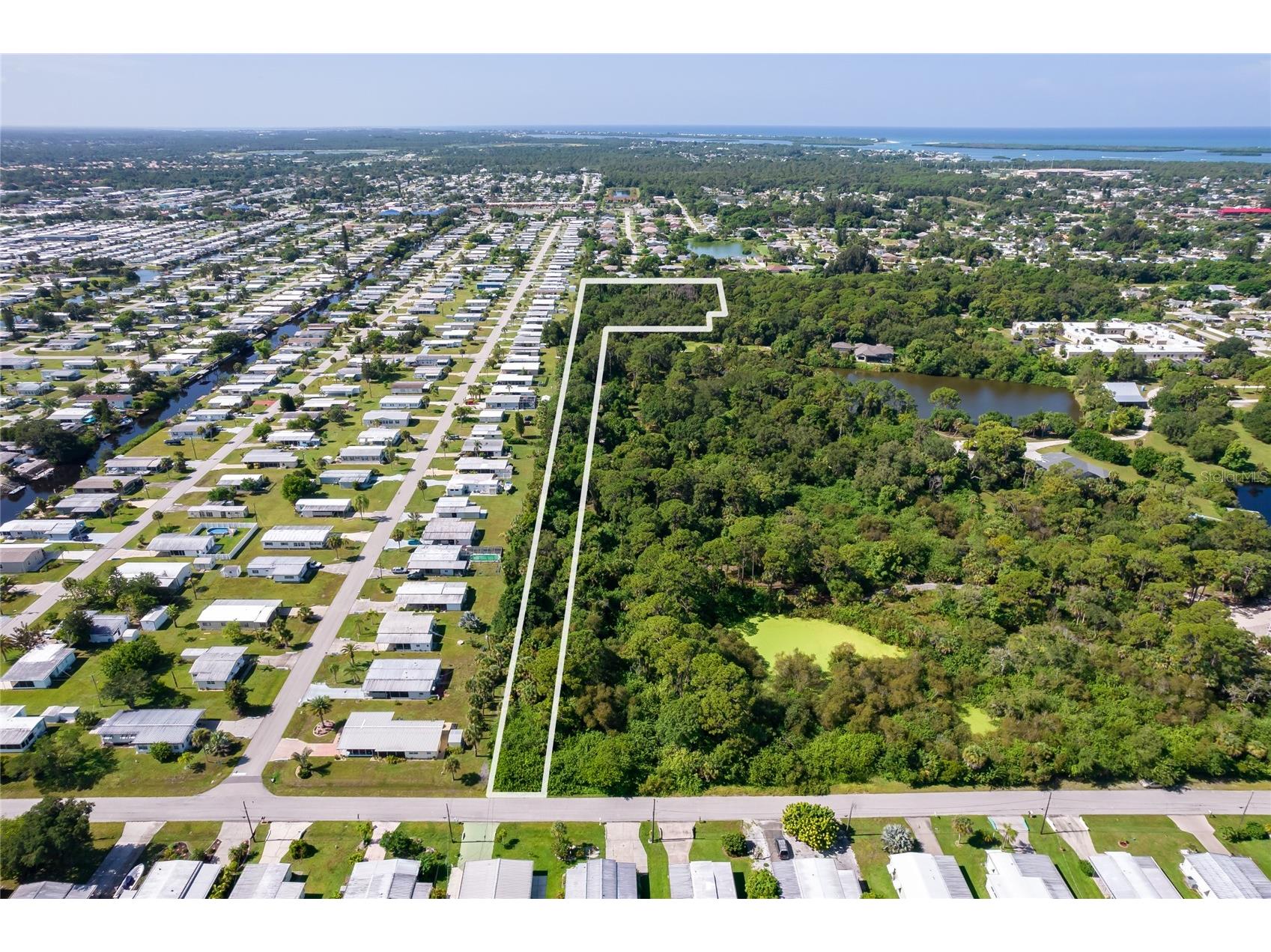 1139 Drury Lane Englewood FL 34224 A4539892 image3