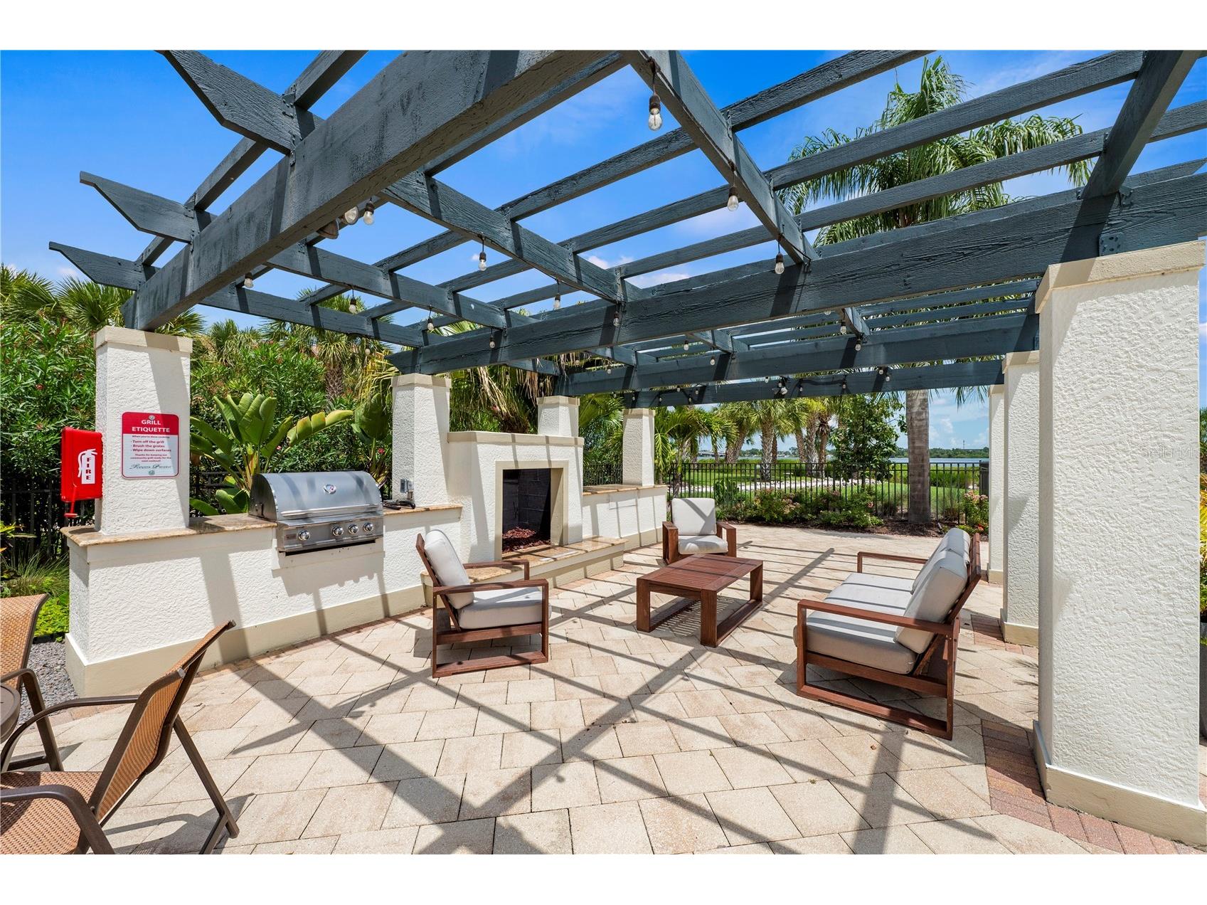 1139 Riverscape Street #2 Bradenton FL 34208 A4697303 image56