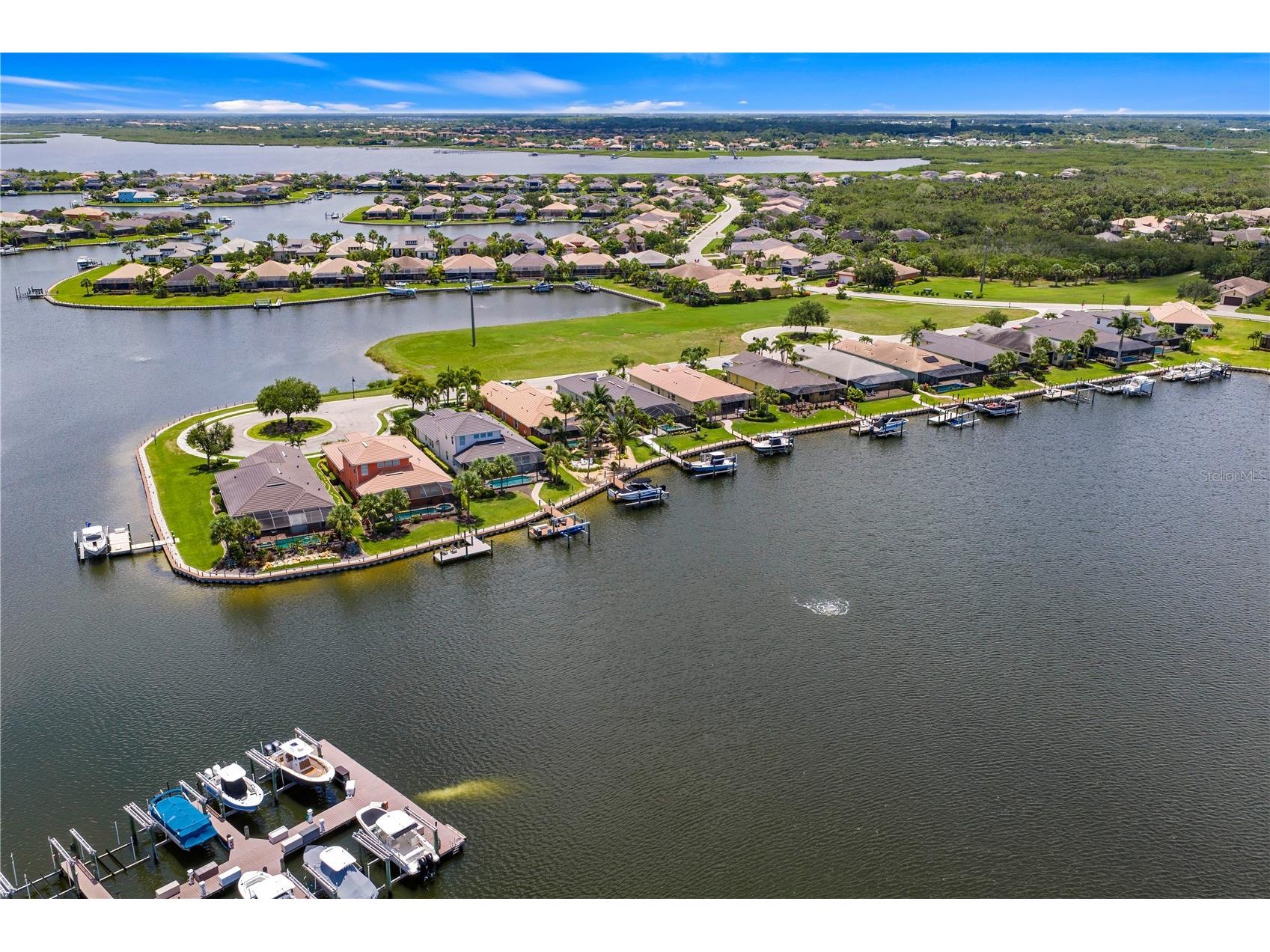 1139 Riverscape Street #2 Bradenton FL 34208 A4697303 image68