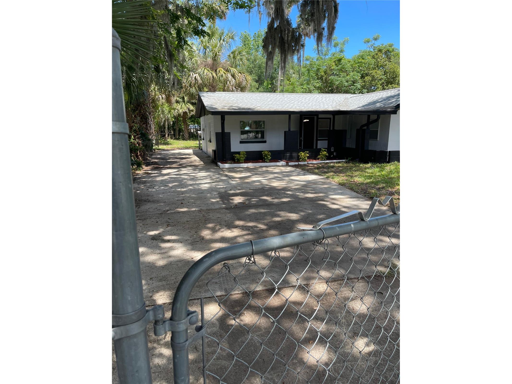 1139 Woodside Drive Daytona Beach FL 32117 A4694488 image1