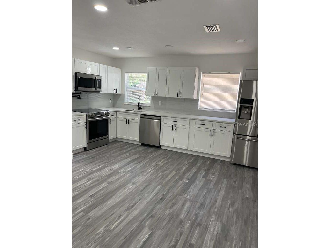 1139 Woodside Drive Daytona Beach FL 32117 A4694488 image15