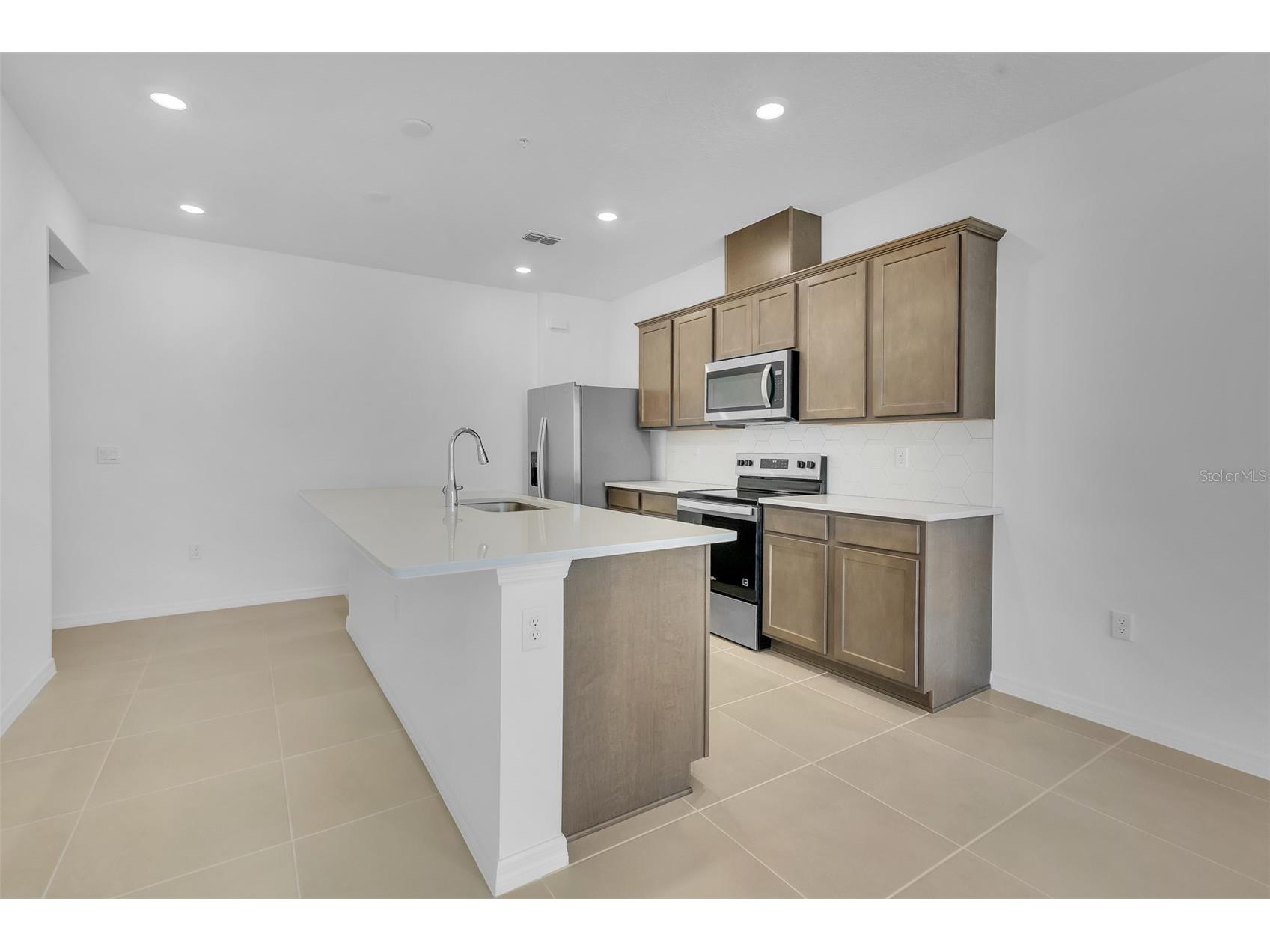 11390 Nona Sound Street Orlando FL 32832 O6420883 image6