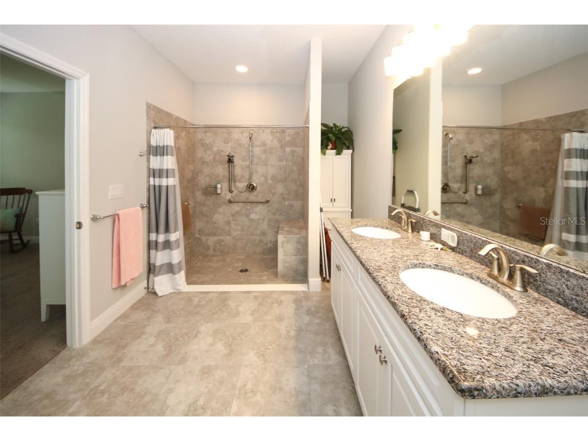 11392 Weaver Hollow Road New Port Richey FL 34654 W7879314 image17