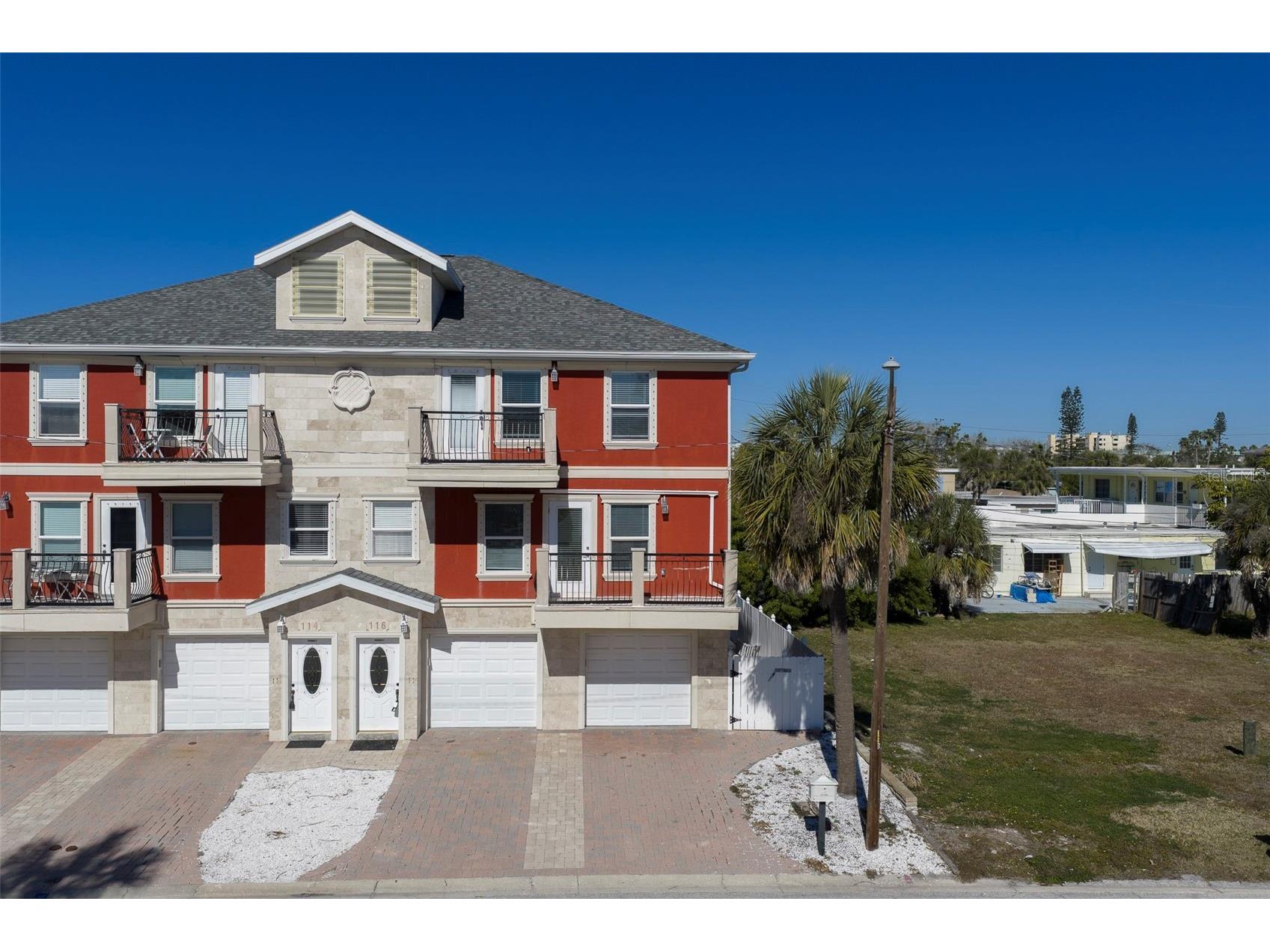 114 143rd Avenue E #A Madeira Beach FL 33708 TB8476946 image1