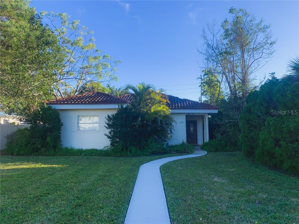 114 1st Street Belleair Beach FL 33786 U8189064 image1